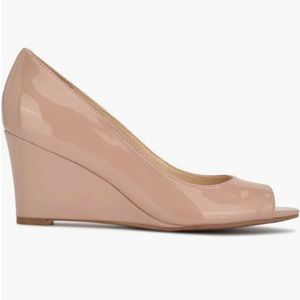 New women’s Nine West Canise Wedge Pump size 7